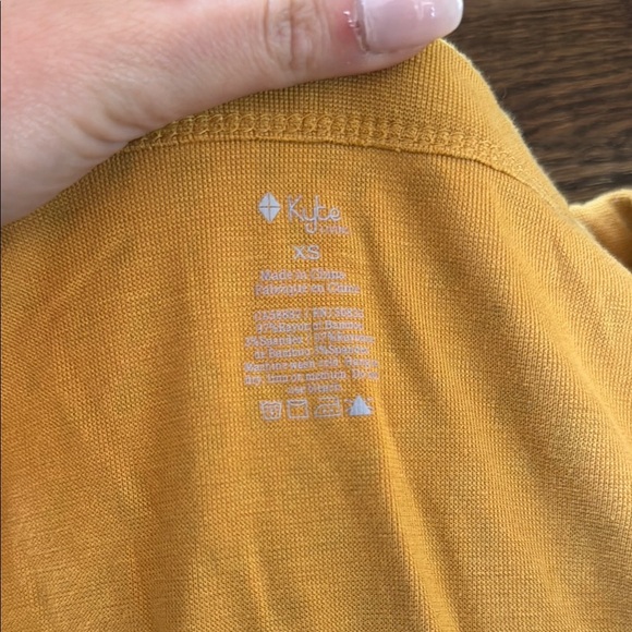 Kyte Marigold Cheetah Adult Cardigan - Picture 2 of 7